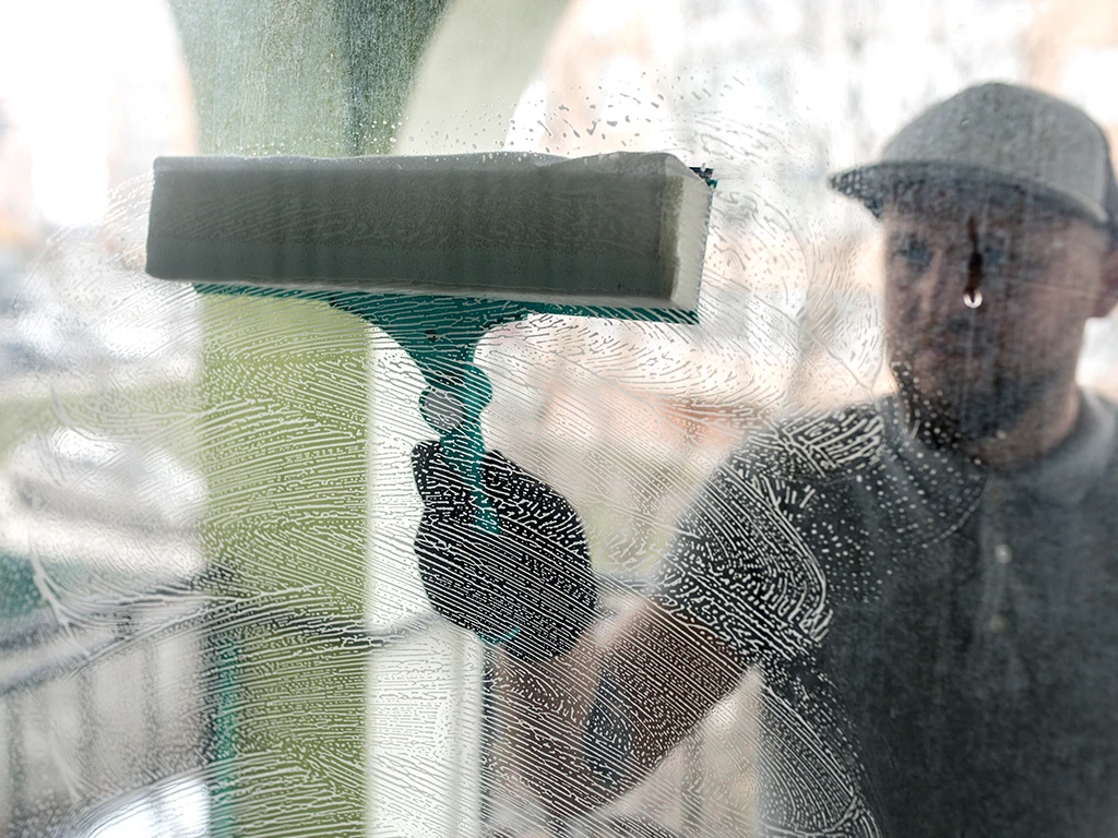 Nettoyage de vitres étincelantes